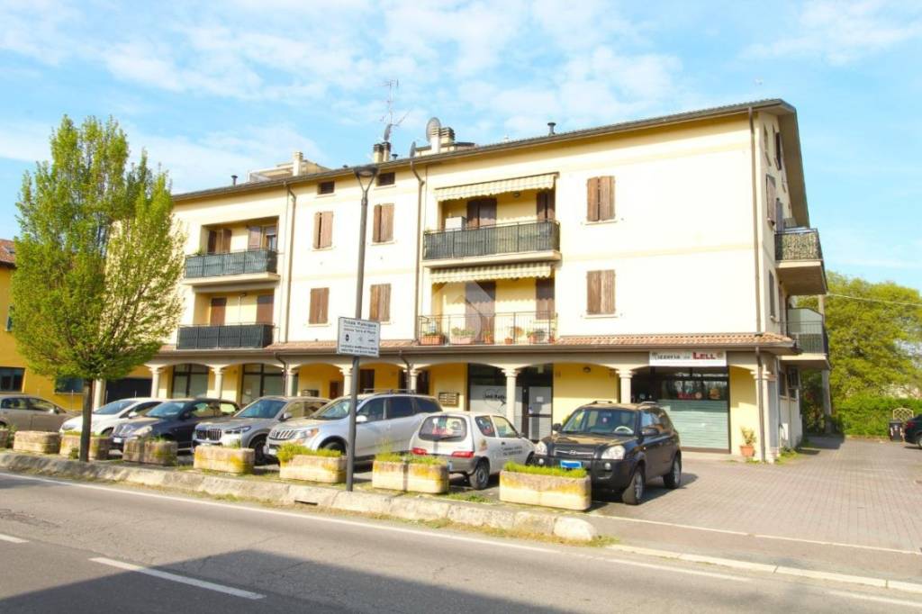 appartamento in vendita a Cadelbosco di Sopra in zona Cadelbosco di Sotto