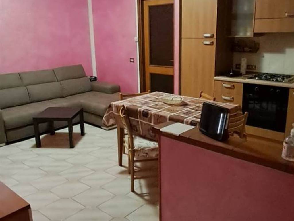 appartamento in vendita a Cadelbosco di Sopra in zona Cadelbosco di Sotto
