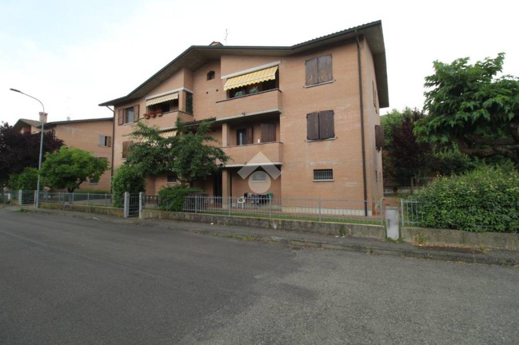 appartamento in vendita a Cadelbosco di Sopra