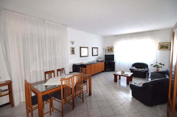 casa indipendente in vendita a Cadelbosco di Sopra