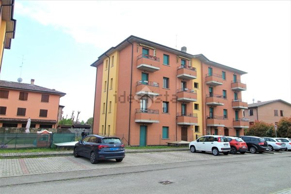appartamento in vendita a Cadelbosco di Sopra