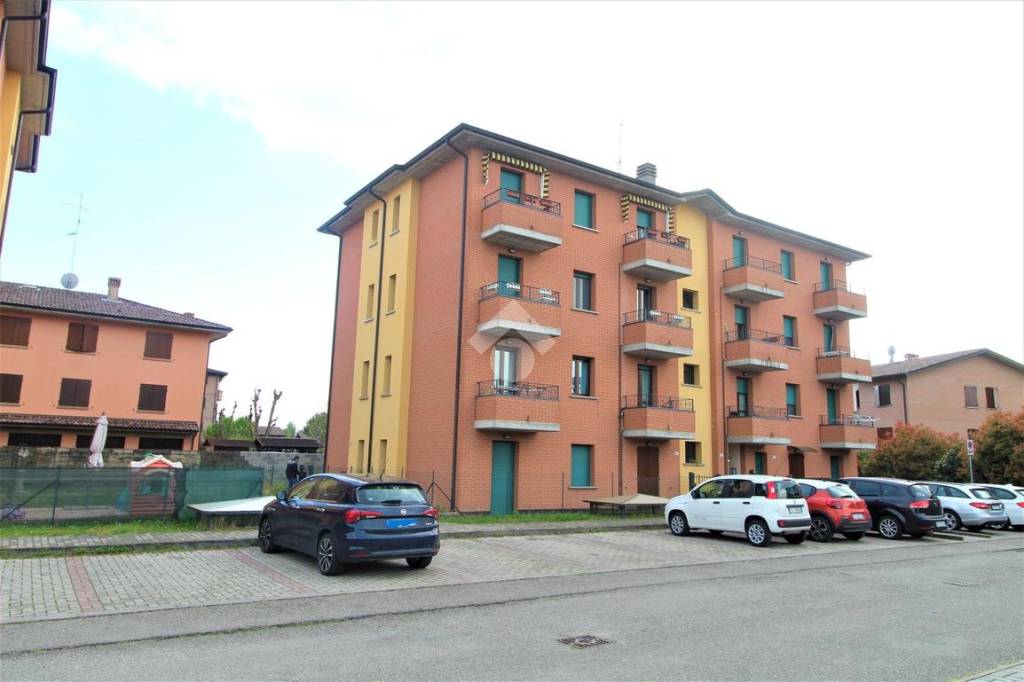 appartamento in vendita a Cadelbosco di Sopra
