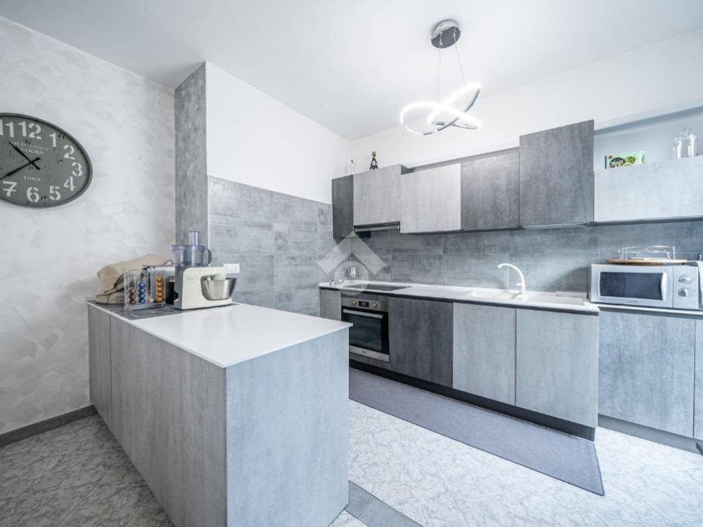 casa indipendente in vendita a Cadelbosco di Sopra