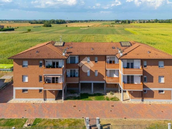 appartamento in vendita a Cadelbosco di Sopra