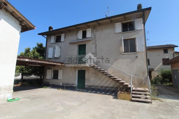 appartamento in vendita a Cadelbosco di Sopra