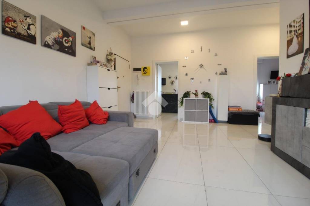 appartamento in vendita a Cadelbosco di Sopra