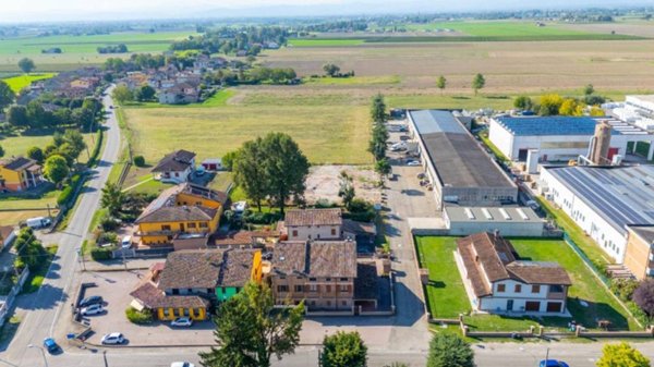 appartamento in vendita a Cadelbosco di Sopra