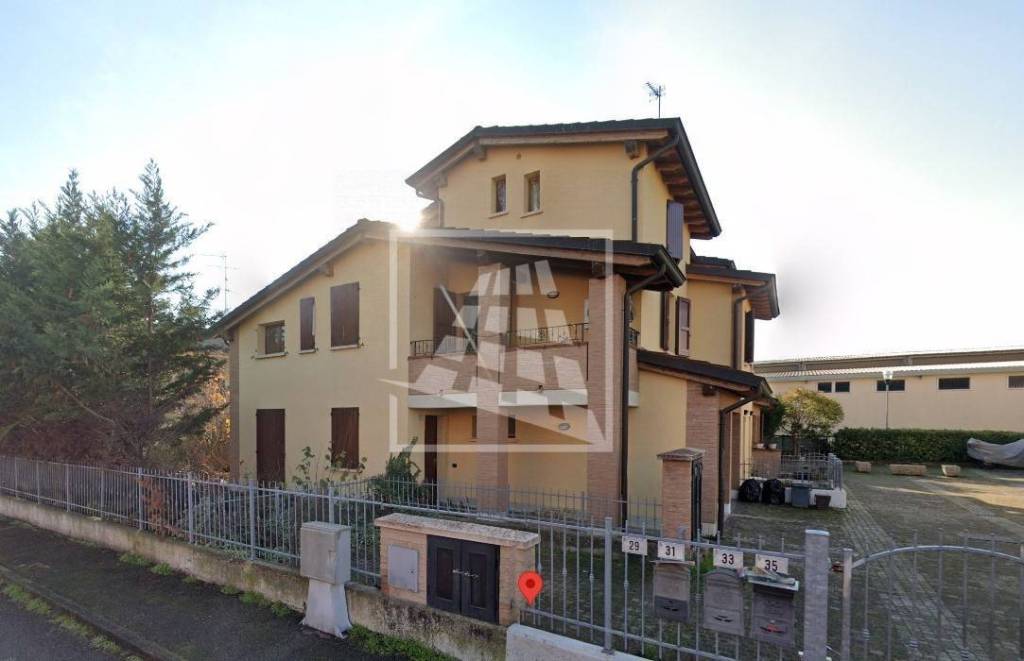 appartamento in vendita a Cadelbosco di Sopra in zona Cadelbosco di Sotto