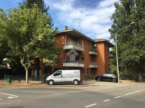 ufficio in vendita a Cadelbosco di Sopra