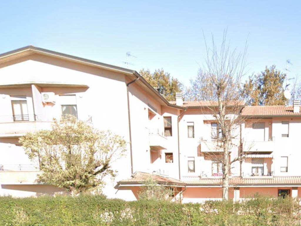 appartamento in vendita a Cadelbosco di Sopra in zona Cadelbosco di Sotto