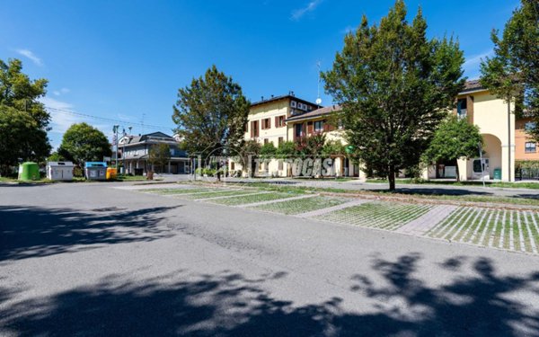 appartamento in vendita a Cadelbosco di Sopra in zona Cadelbosco di Sotto