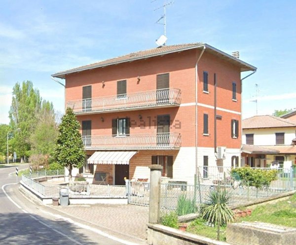 casa indipendente in vendita a Cadelbosco di Sopra