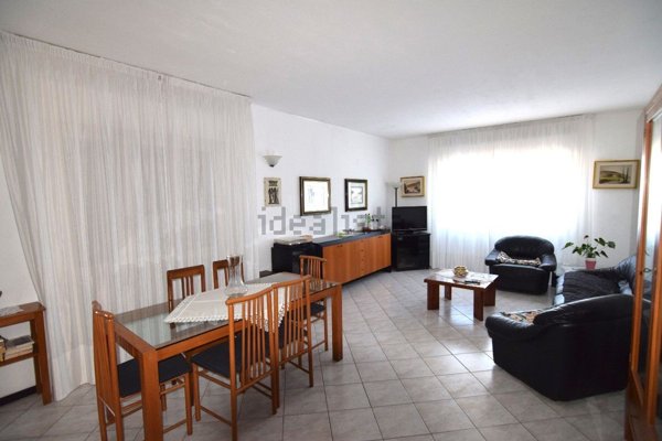 casa indipendente in vendita a Cadelbosco di Sopra