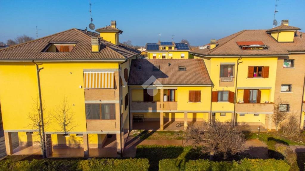 appartamento in vendita a Cadelbosco di Sopra