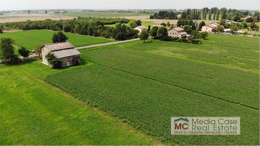 casa indipendente in vendita a Cadelbosco di Sopra in zona Cadelbosco di Sotto