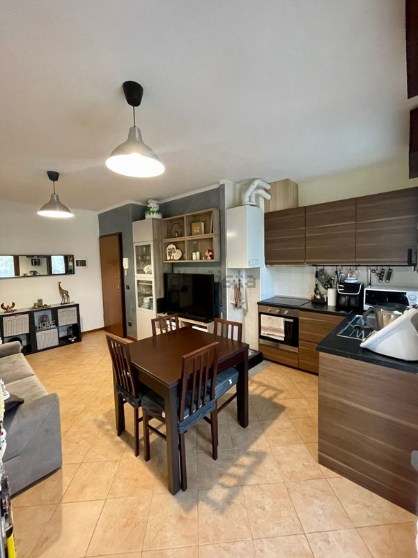 appartamento in vendita a Cadelbosco di Sopra