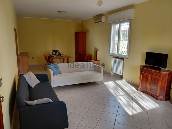 casa indipendente in vendita a Cadelbosco di Sopra