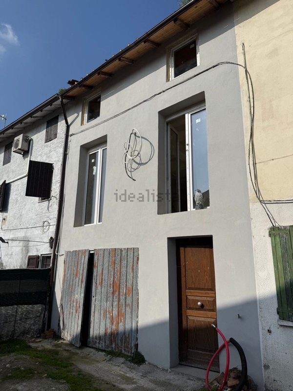 casa indipendente in vendita a Cadelbosco di Sopra in zona Cadelbosco di Sotto