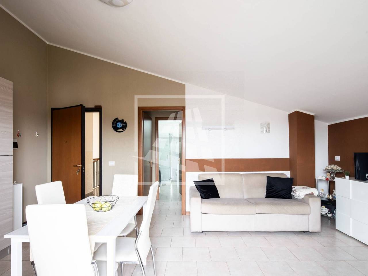 appartamento in vendita a Cadelbosco di Sopra in zona Cadelbosco di Sotto