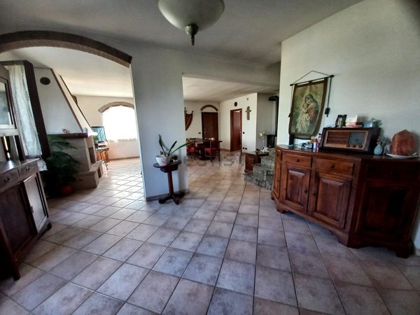 casa indipendente in vendita a Cadelbosco di Sopra
