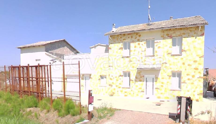casa indipendente in vendita a Cadelbosco di Sopra