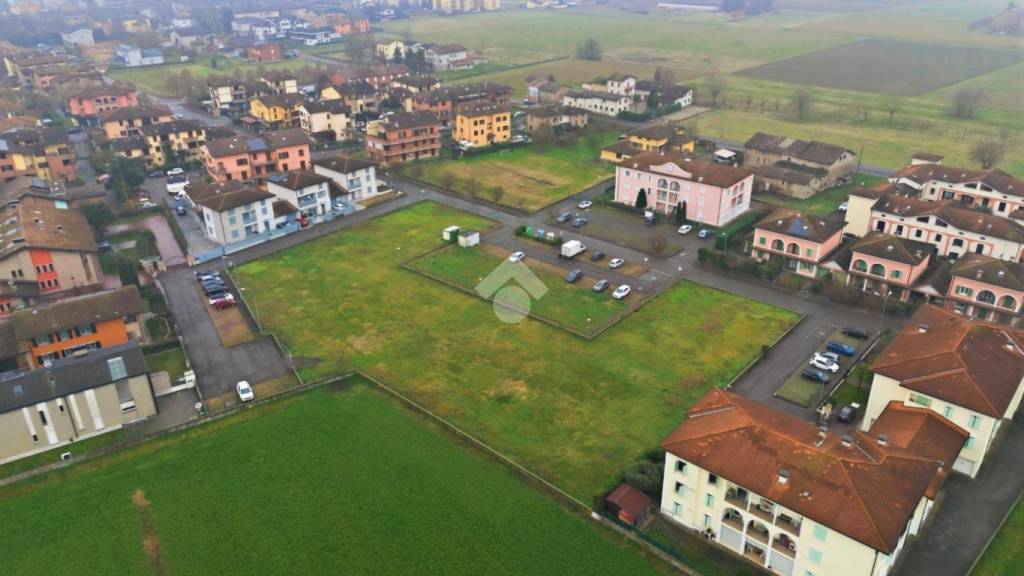 casa indipendente in vendita a Cadelbosco di Sopra