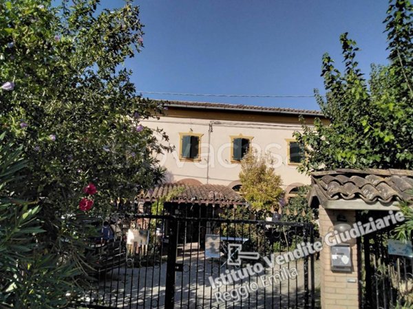 appartamento in vendita a Cadelbosco di Sopra in zona Zurco