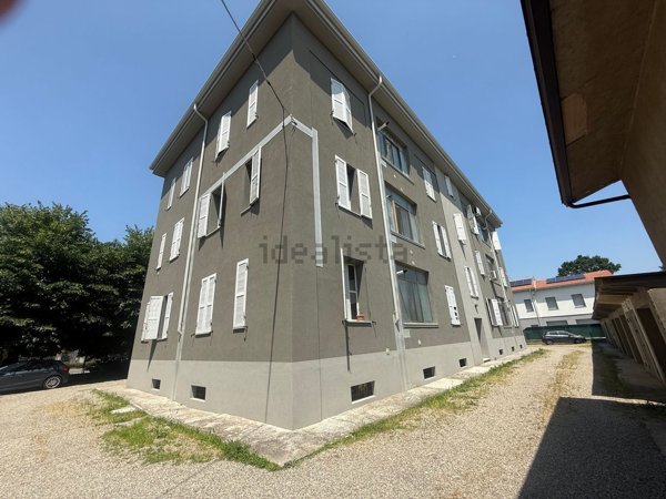 appartamento in vendita a Cadelbosco di Sopra in zona Cadelbosco di Sotto