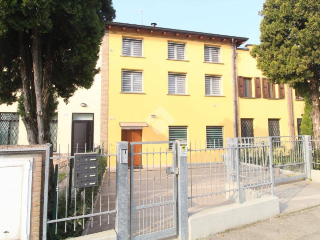 appartamento in vendita a Cadelbosco di Sopra