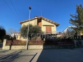 casa indipendente in vendita a Campagnola Emilia