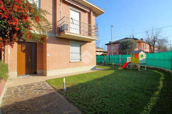 appartamento in vendita a Campagnola Emilia