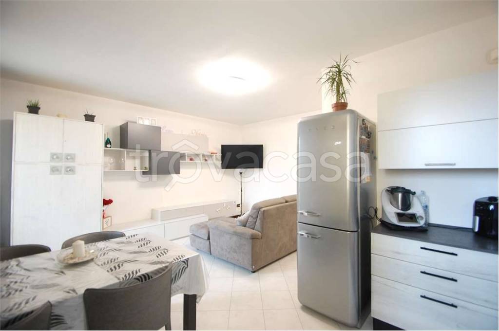 appartamento in vendita a Campagnola Emilia