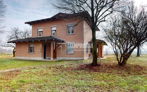 casa indipendente in vendita a Campagnola Emilia