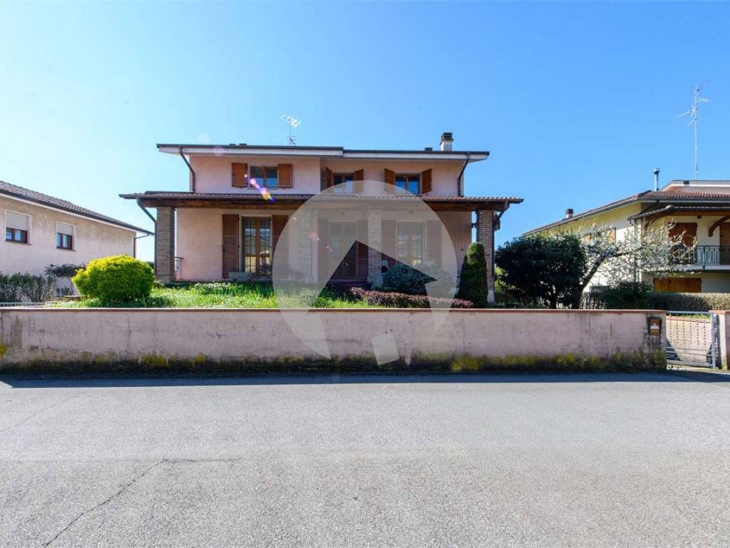 casa indipendente in vendita a Campagnola Emilia