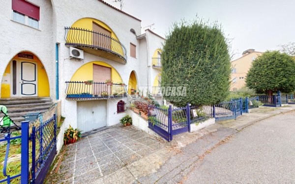 appartamento in vendita a Campagnola Emilia