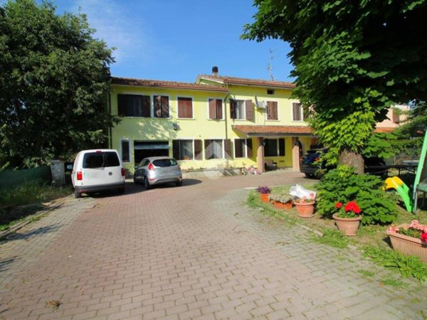 casa semindipendente in vendita a Campagnola Emilia