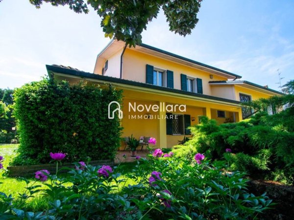 casa indipendente in vendita a Campagnola Emilia