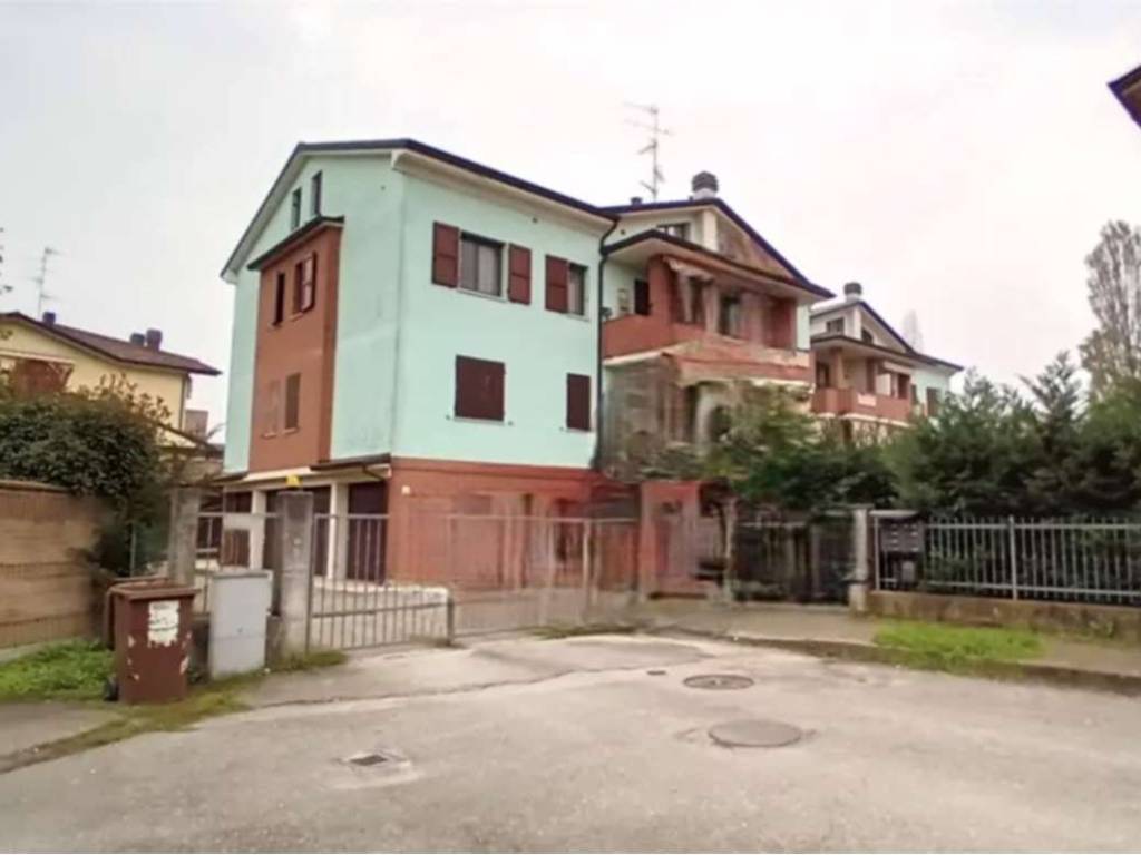 appartamento in vendita a Campagnola Emilia