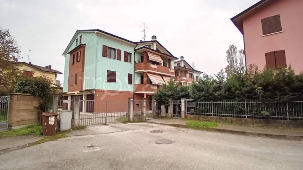 appartamento in vendita a Campagnola Emilia