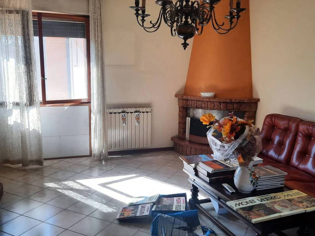 appartamento in vendita a Campagnola Emilia