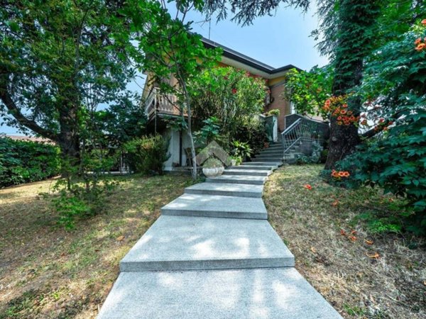 casa indipendente in vendita a Campagnola Emilia