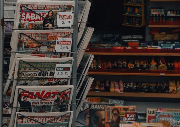 negozio in vendita a Campagnola Emilia