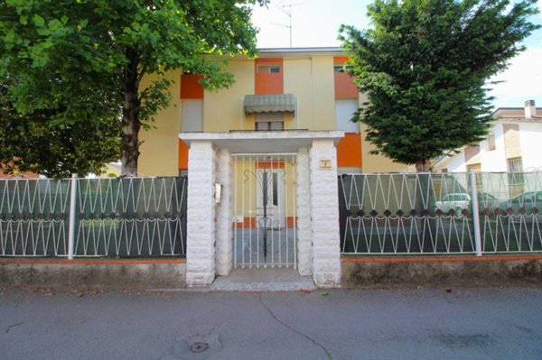 casa indipendente in vendita a Campagnola Emilia