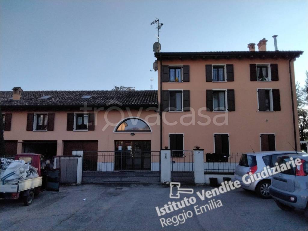 appartamento in vendita a Campagnola Emilia