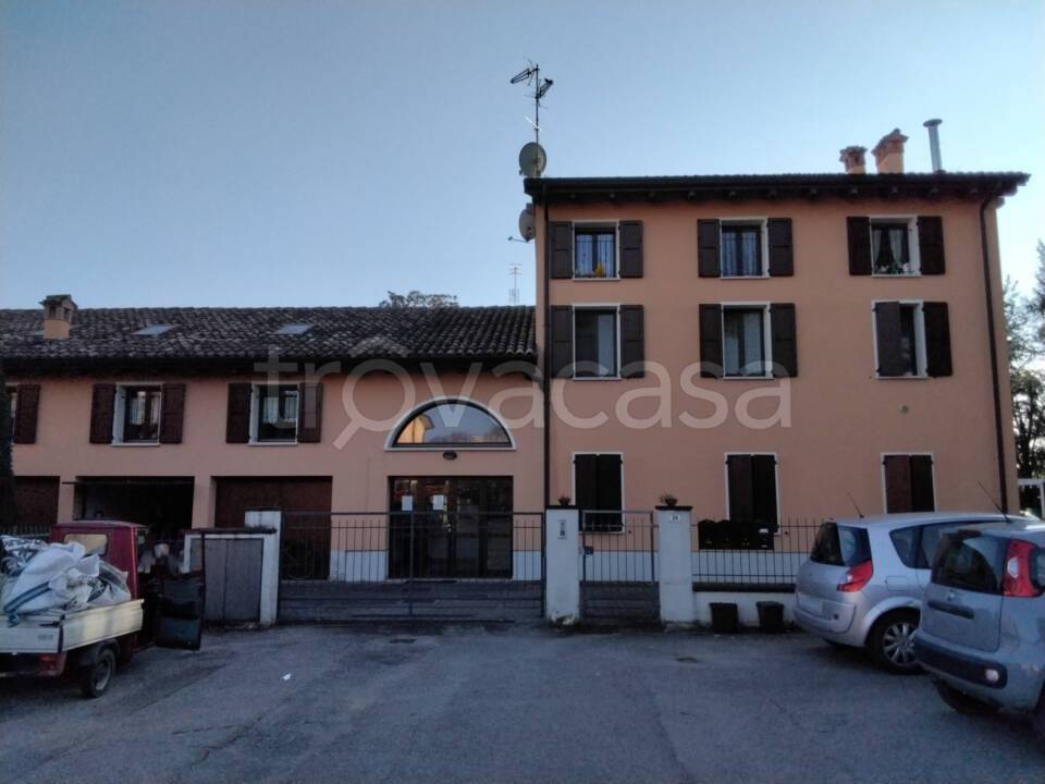 appartamento in vendita a Campagnola Emilia