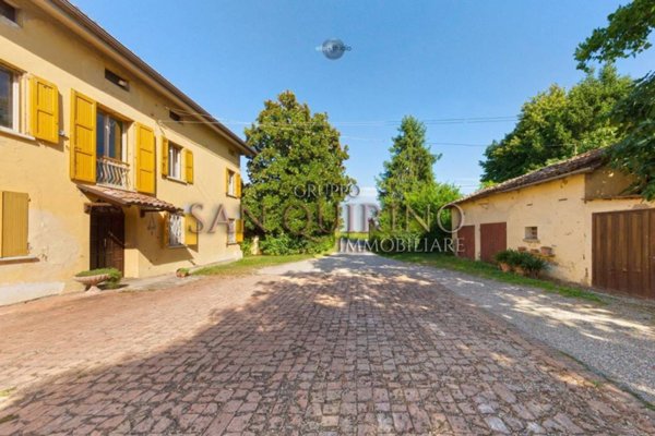casa indipendente in vendita a Campagnola Emilia