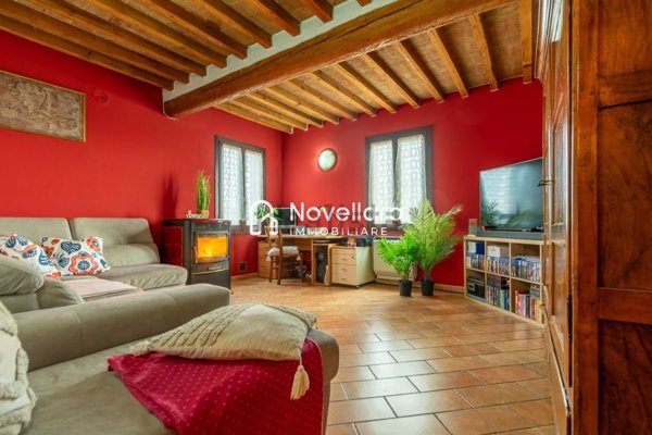 casa indipendente in vendita a Campagnola Emilia