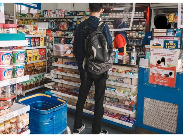 negozio in vendita a Campagnola Emilia