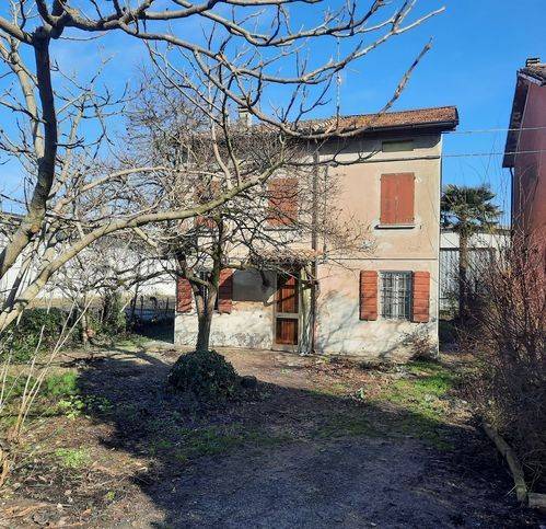 casa indipendente in vendita a Campagnola Emilia