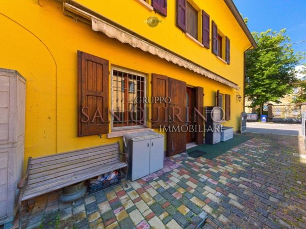 casa indipendente in vendita a Campagnola Emilia